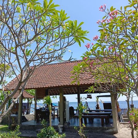 Beach Side Amed Delem Family Ambat Exterior foto