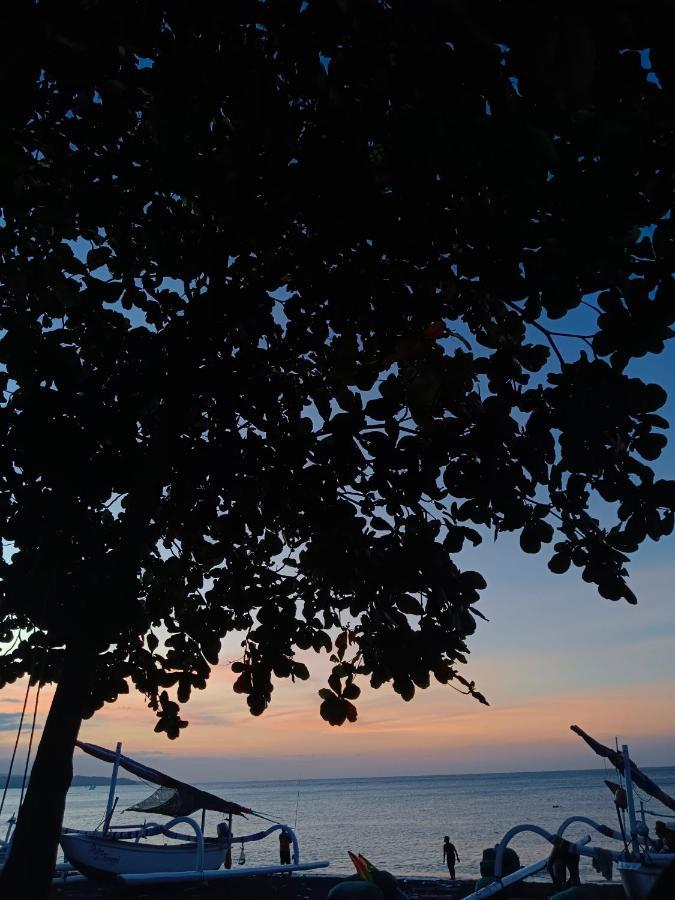 Beach Side Amed Delem Family Ambat Exterior foto